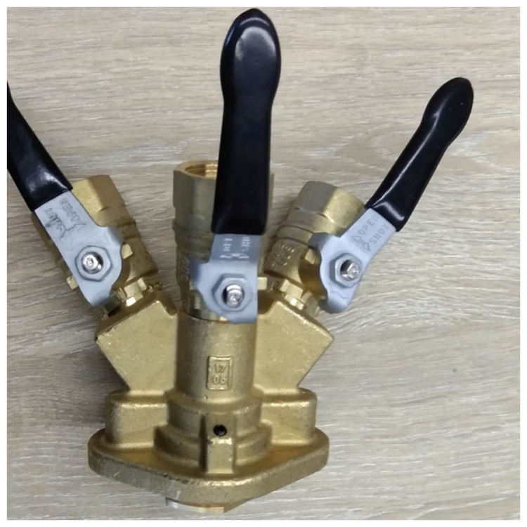 阿特拉斯移动空压机球···