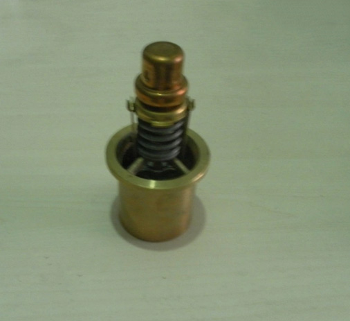 英格索兰空压机温控阀···