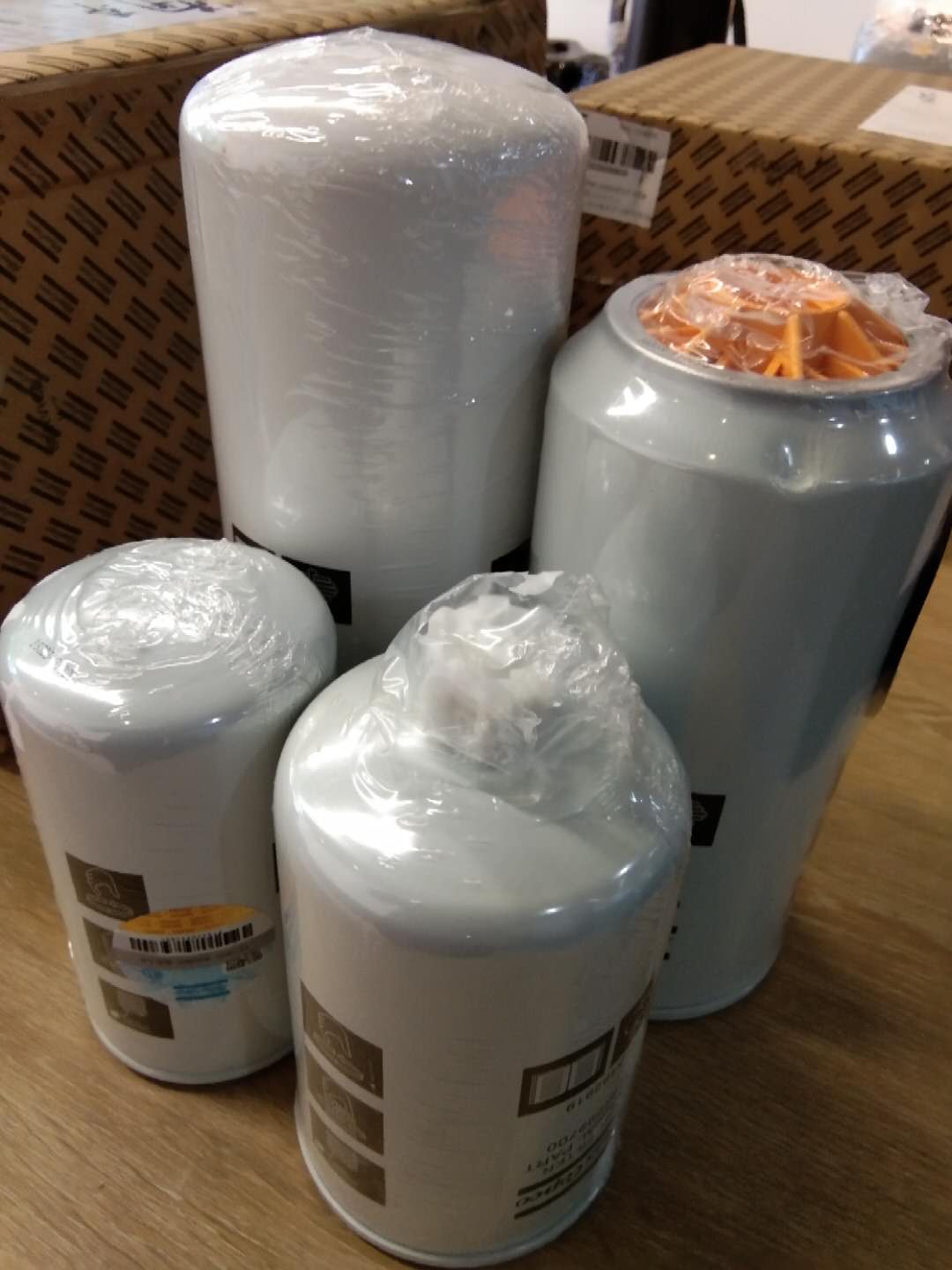 阿特拉斯空压机油过滤···